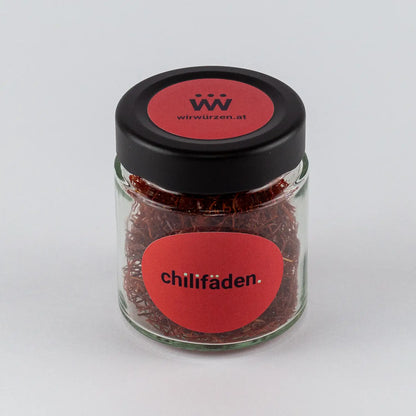 Chili Fäden 10 g Glas – feurige Gewürzfäden, ideal für Fleisch, Suppen, Eintöpfe und dekorative Gerichte