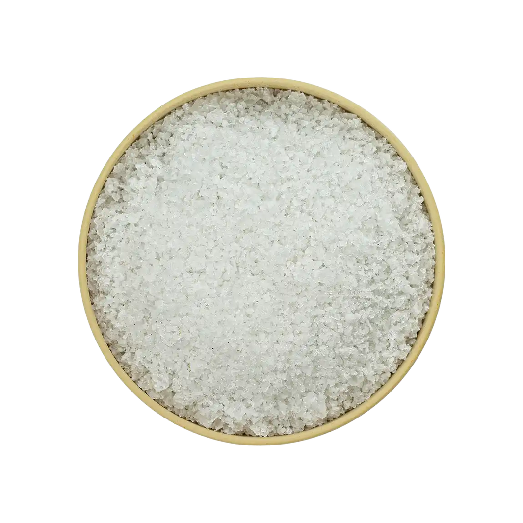 Fleur de Sel – feines Meersalz als Finish für Salate, Fisch, Gemüse und Gourmetspeisen
