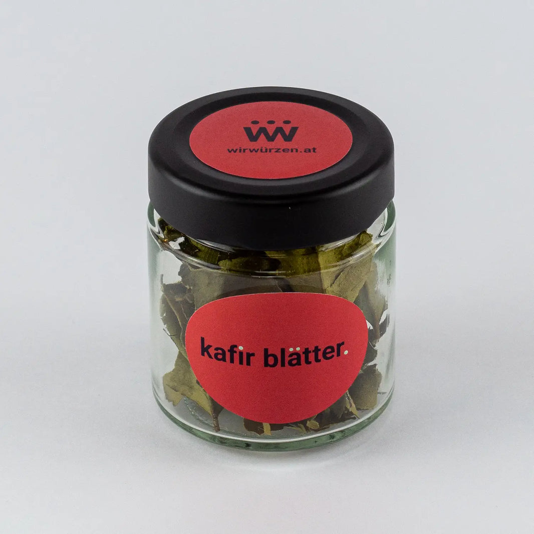 Kafir Blätter 4 g Glas – aromatische Blätter für Currys, Suppen und thailändische Gerichte