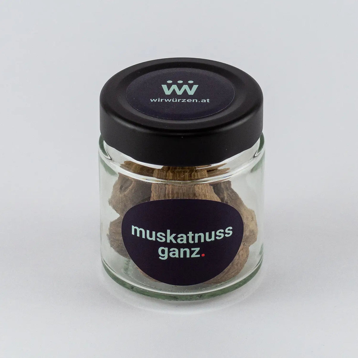Muskatnuss ganz 50 g Glas – aromatische ganze Nüsse für Reiben in Suppen, Gemüse, Fleisch und Backwaren