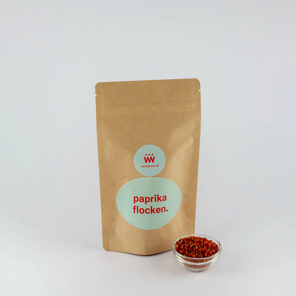 Paprikaflocken 150 g Beutel – fruchtig-milde Paprikastücke ideal für Eintöpfe, Schmorgerichte und kreative Rezepte